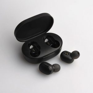 foto-wireless-earbuds-terbaik-untuk-mendengarkan-musik-10